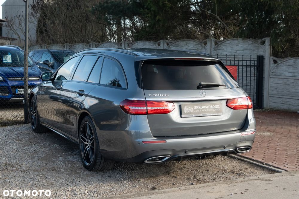 Mercedes-Benz Klasa E 300 de 9G-TRONIC AMG Line - 37