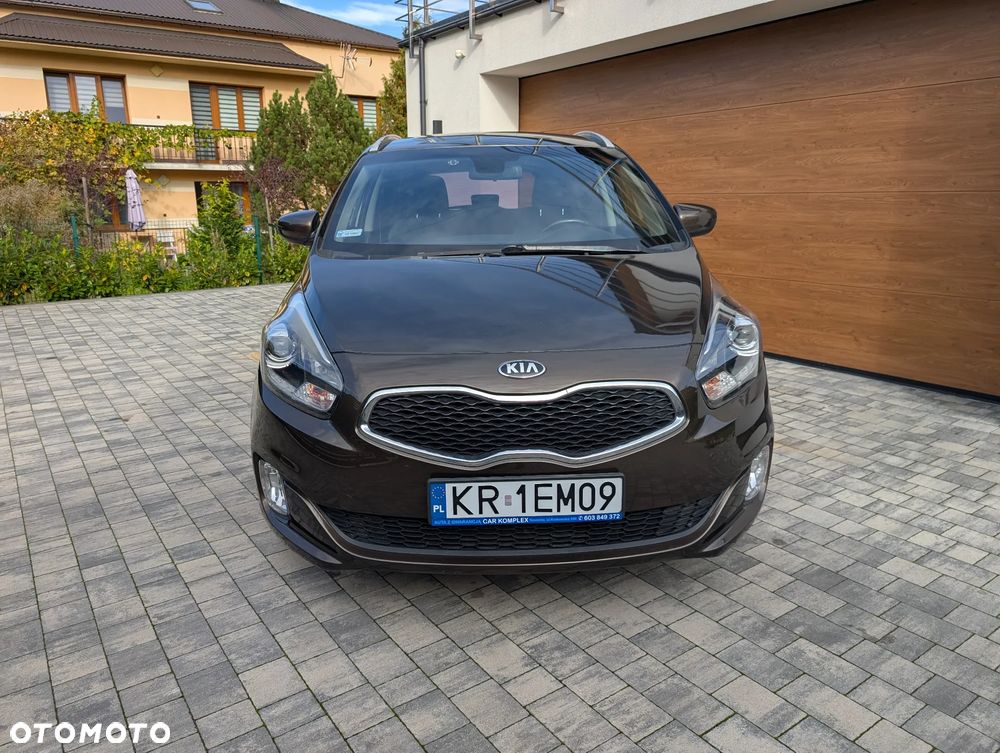 Kia Carens 2013 photo 5