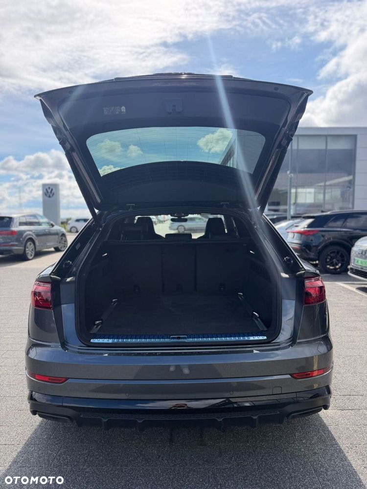 Audi Q8 TFSI e PHEV 360 kW Quattro Tiptronic - 10