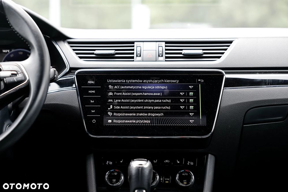 Skoda Superb 2.0 TDI SCR L&K DSG - 23