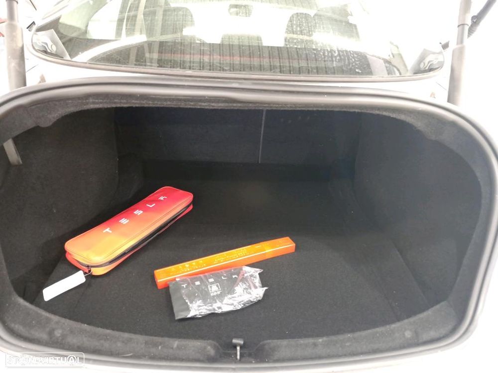 Tesla Model 3 Long Range Tração Integral - 13