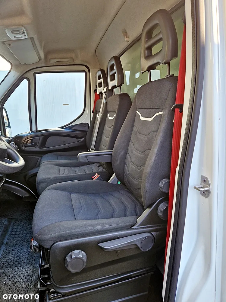 Iveco 35C16 - 16