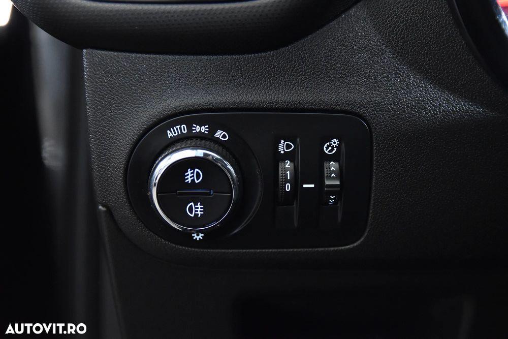Opel Crossland - 16