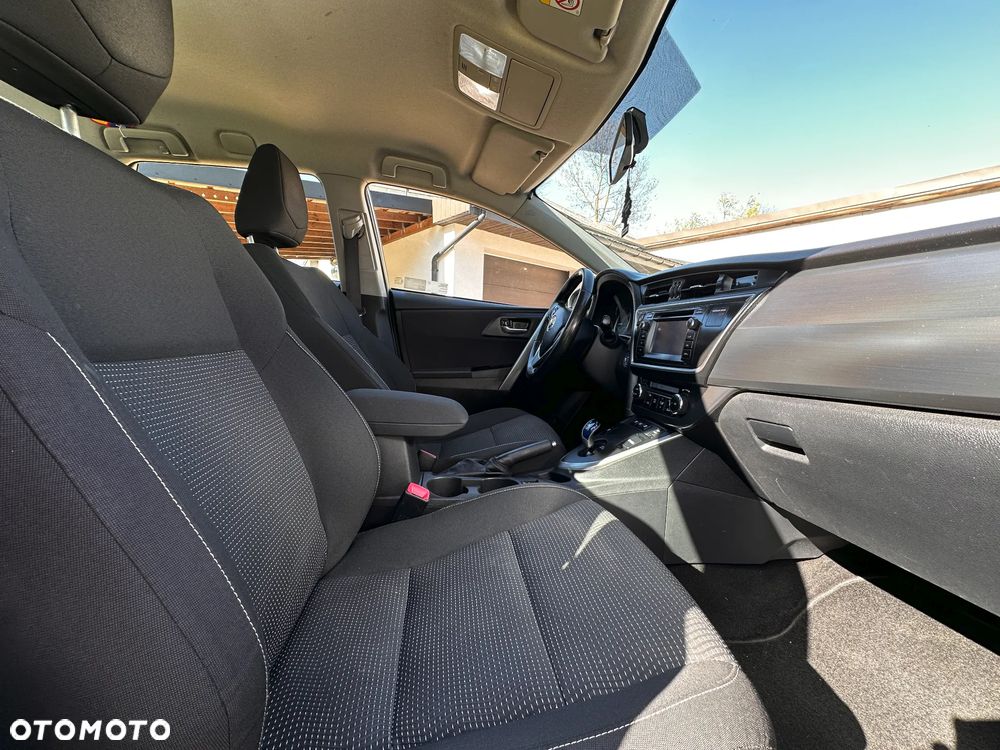 Toyota Auris - 26