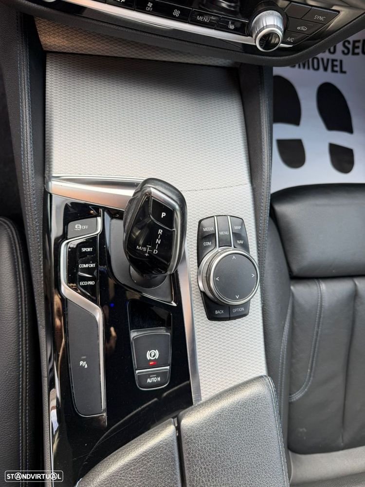 BMW 520 d Pack M Auto - 36