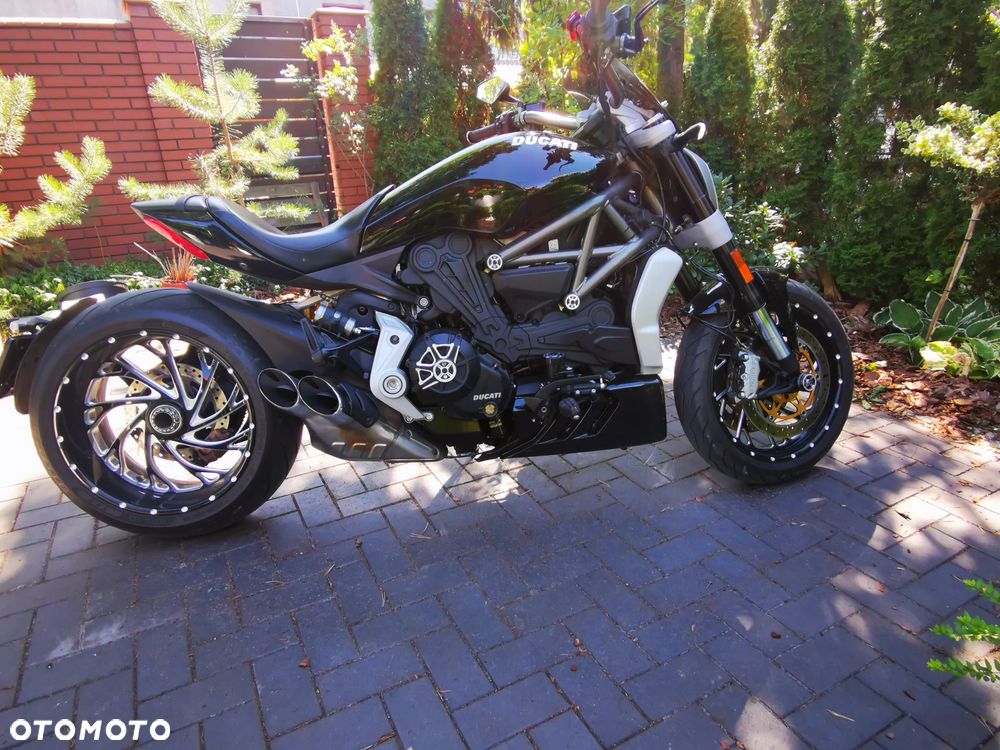 Ducati Diavel - 14