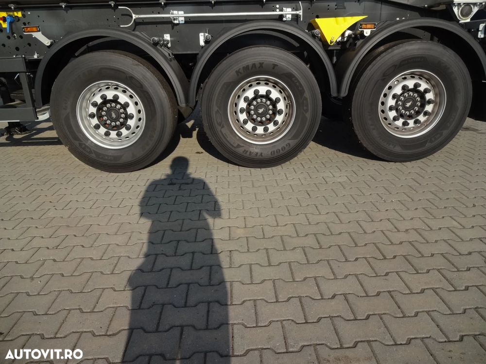 Schmitz Cargobull SKI Steel halfpipe short - 8