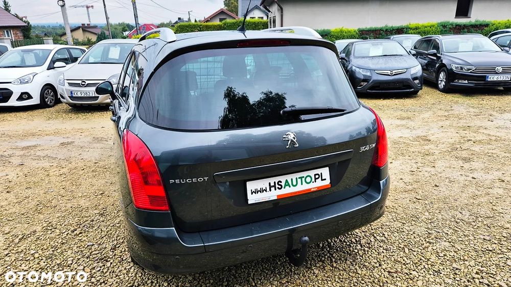 Peugeot 308 1.6 Premium Plus - 18