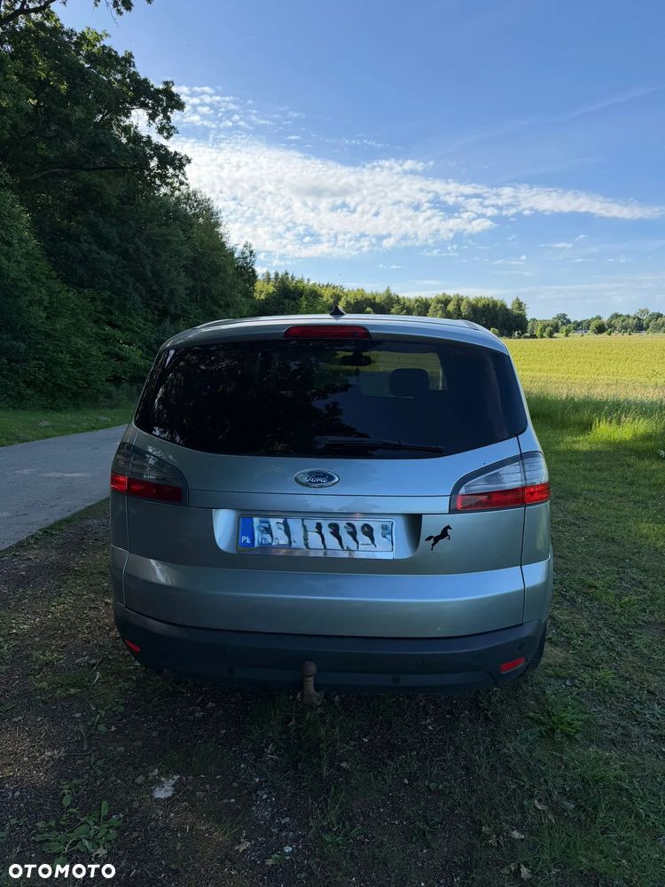 Ford S-Max - 7