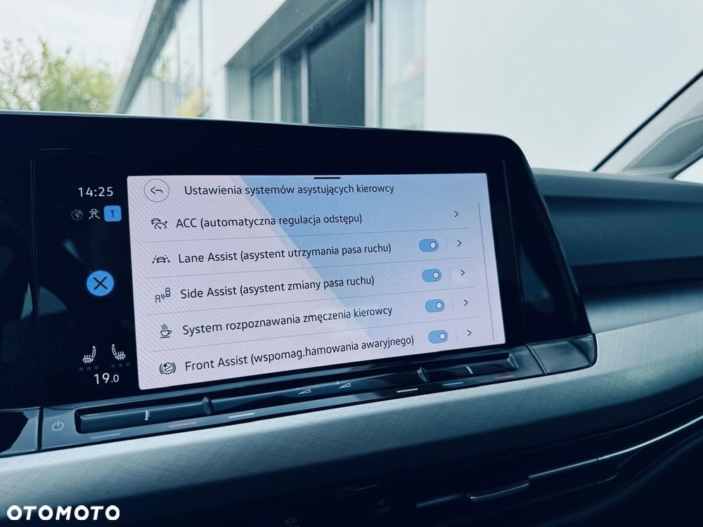 Volkswagen Golf Variant 2.0 TDI Life - 29