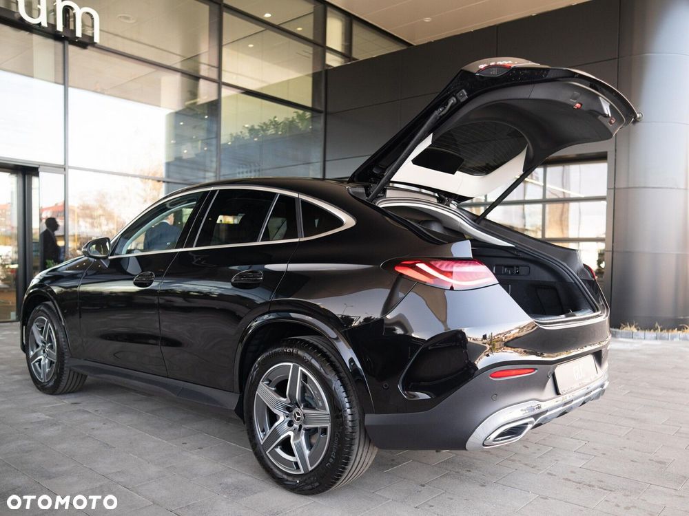 Mercedes-Benz GLC - 27