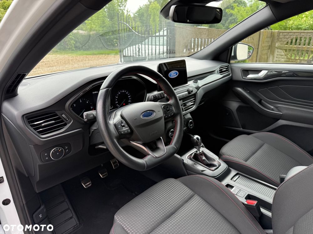 Ford Focus 2.0 TDCi ST-Line Black ASS - 13