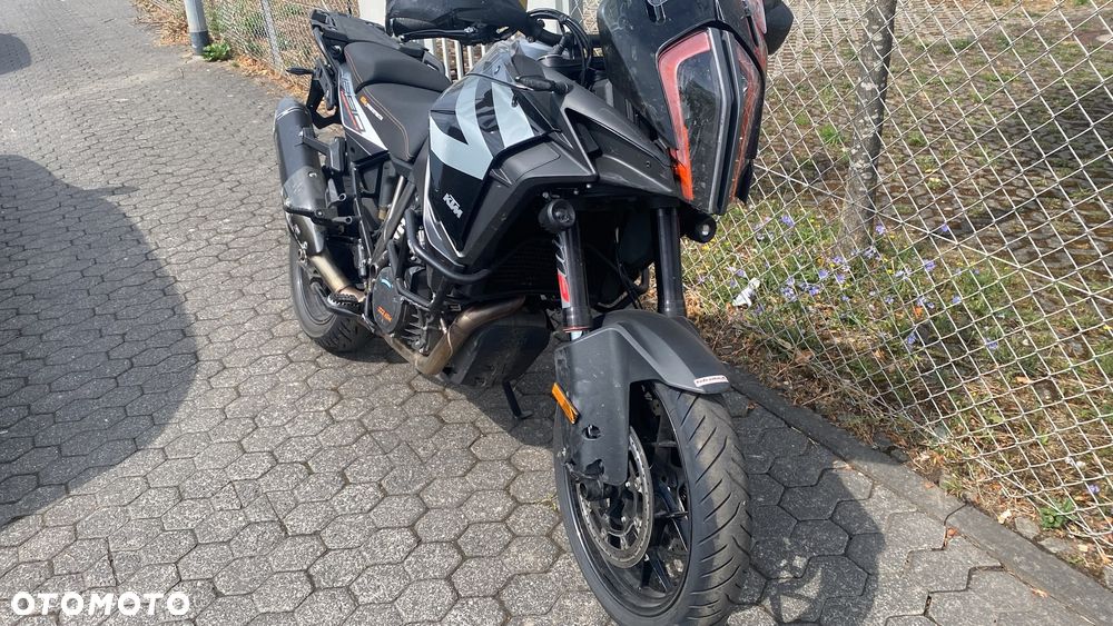 KTM Super Adventure - 1