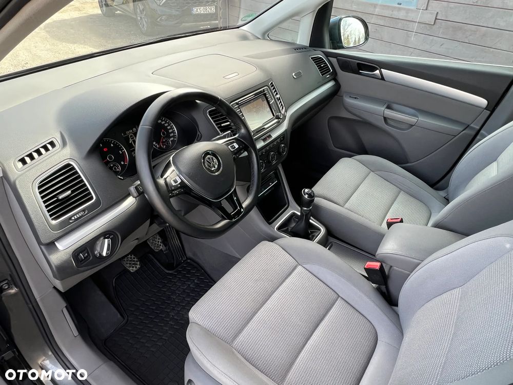 Volkswagen Sharan 2.0 TDI (BlueMotion Technology) Comfortline - 14