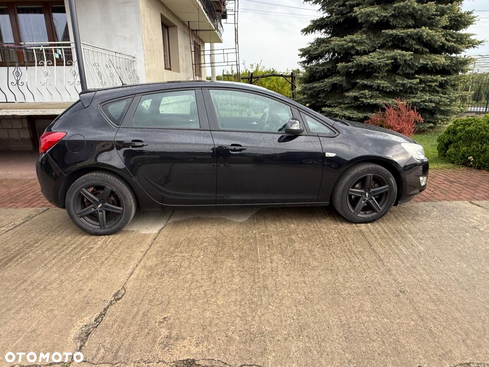 Opel Astra 1.4 Turbo - 3