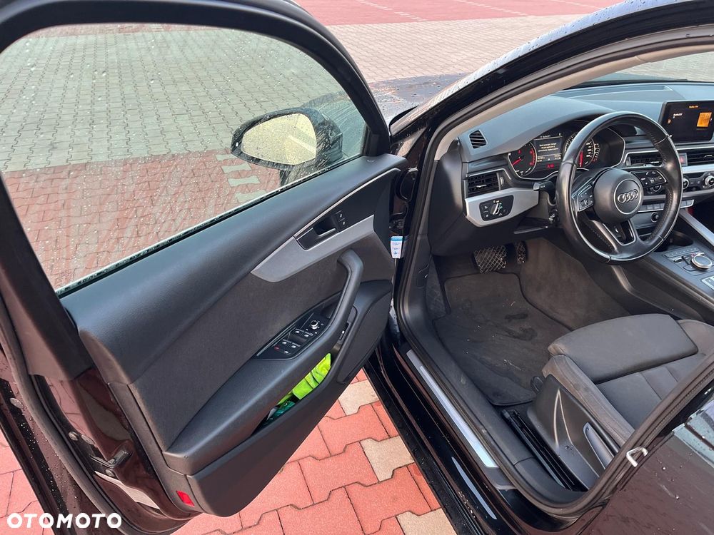 Audi A4 Avant 2.0 TDI S tronic - 16