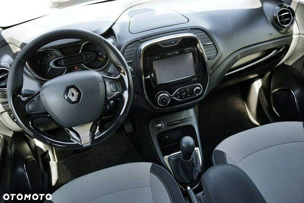 Renault Captur - 24
