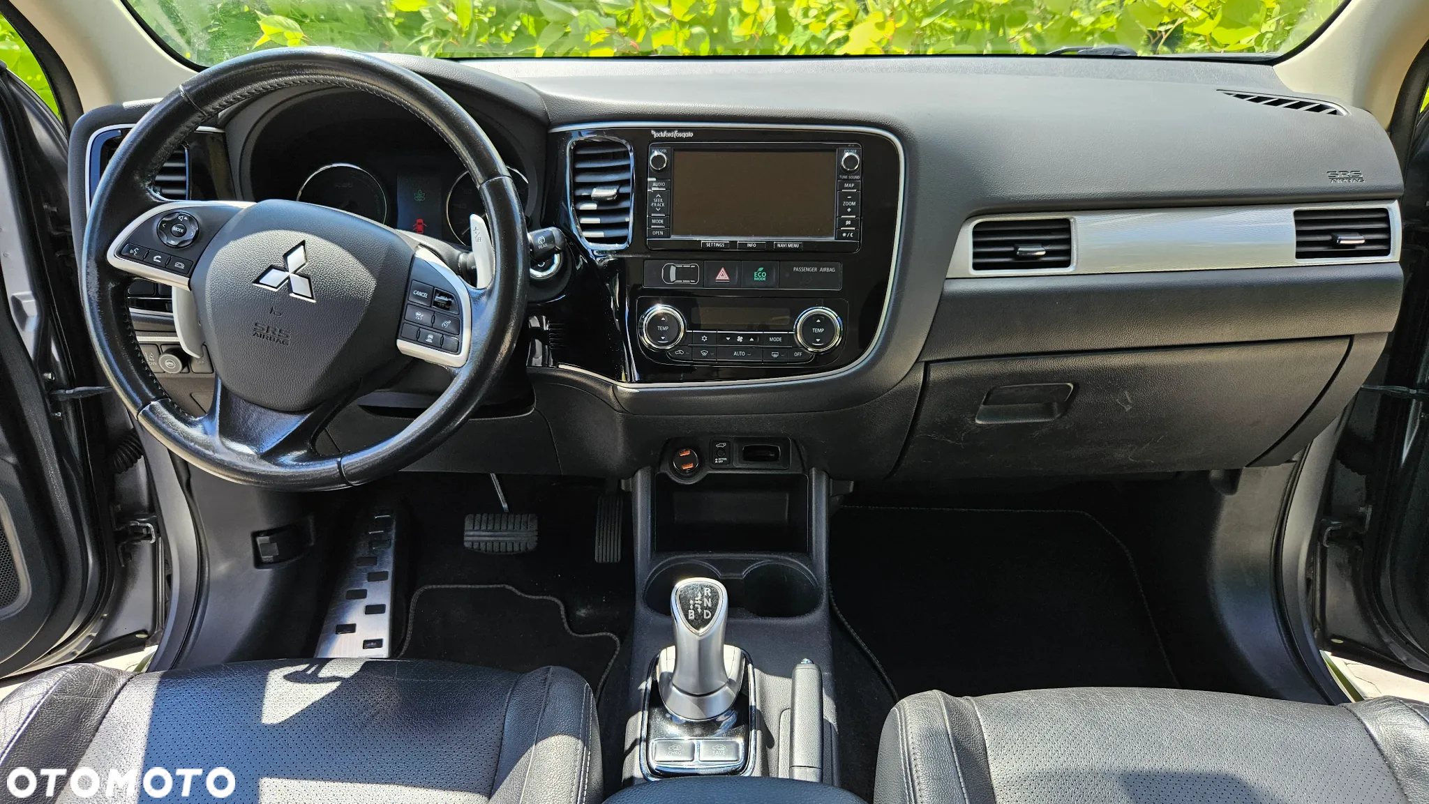 Mitsubishi Outlander - 17
