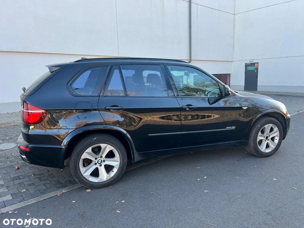 BMW X5 4.8i xDrive - 10