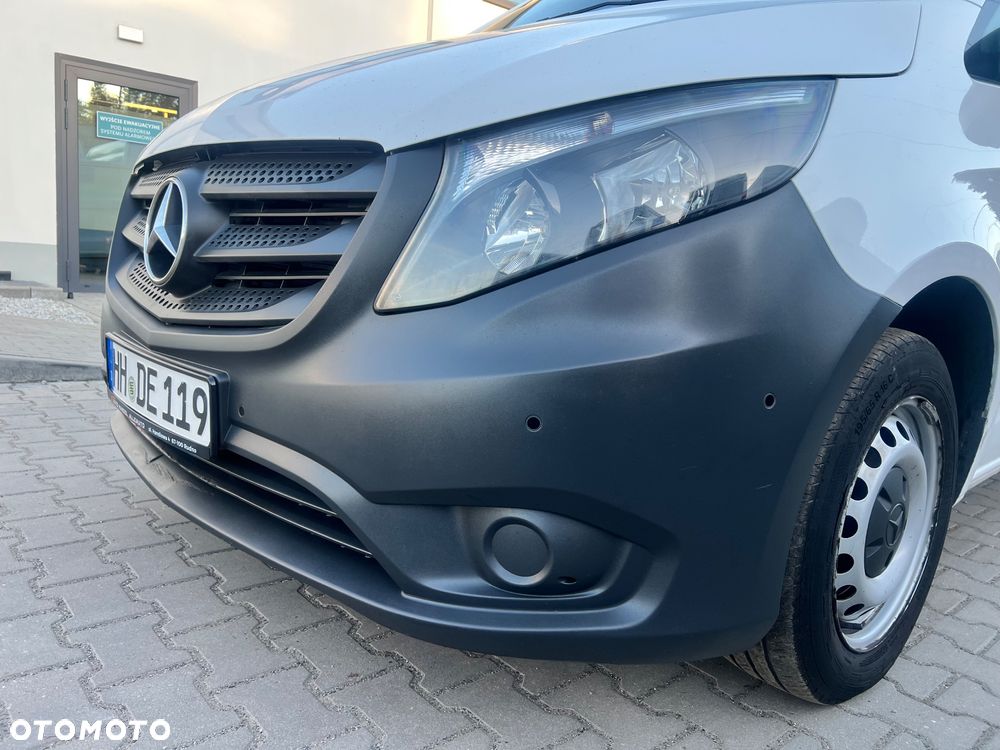 Mercedes-Benz VITO LONG 1.6 CDI 114KM 2019r - 9