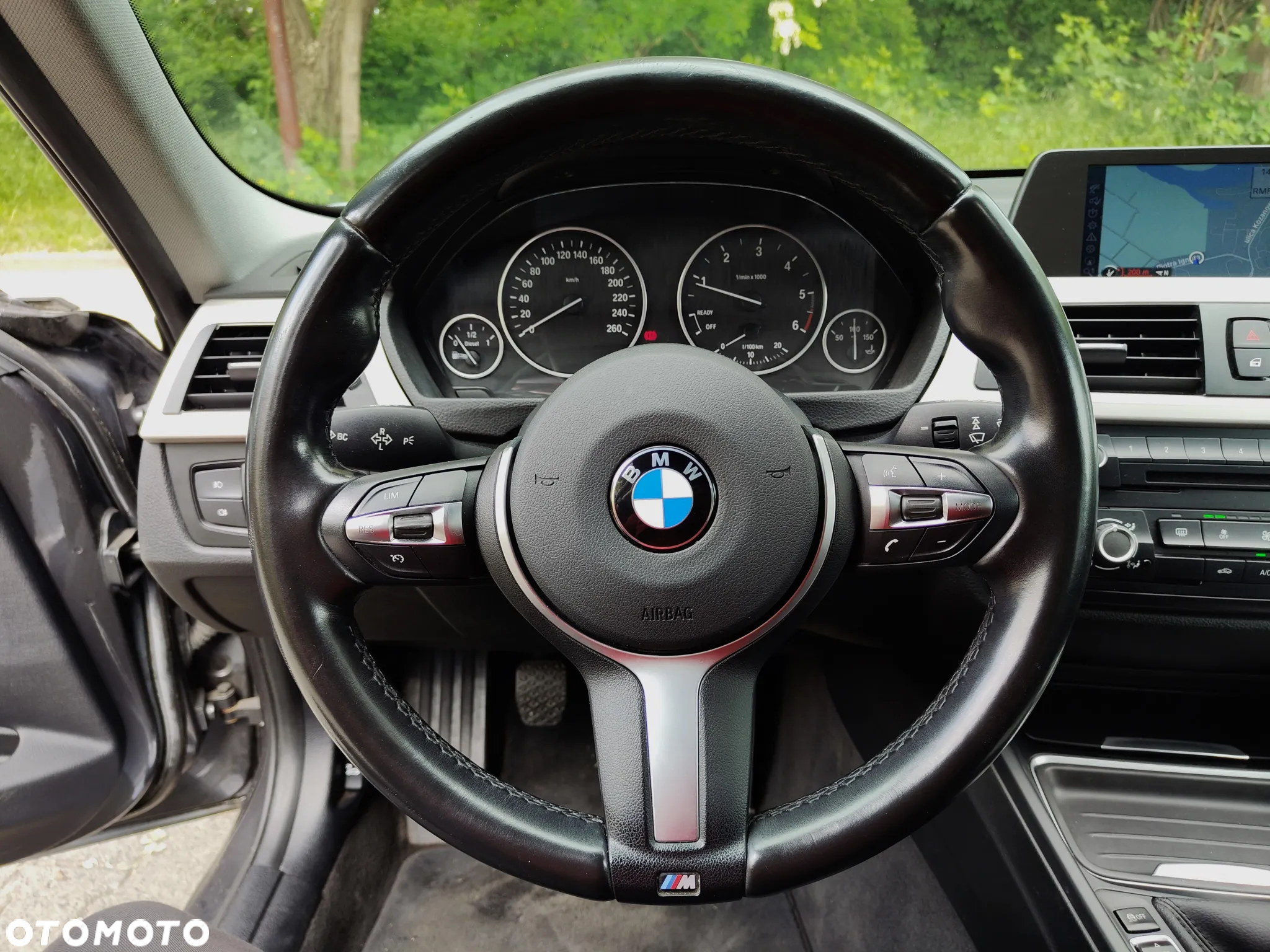 BMW Seria 3 320d - 14