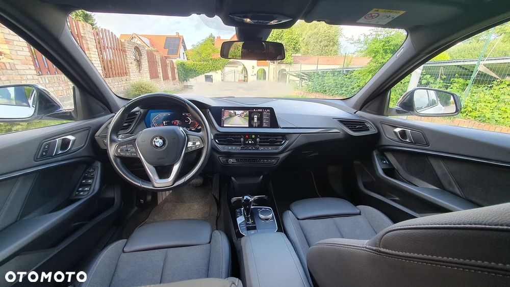 BMW Seria 1 118i Sport Line - 22