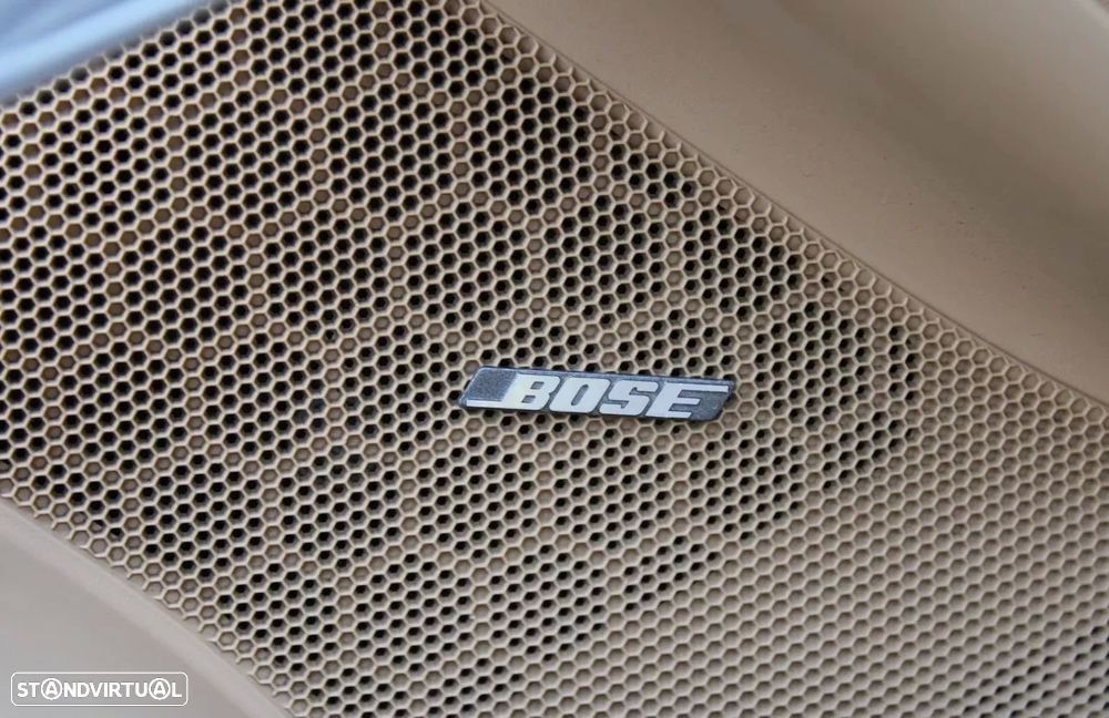 Porsche 911 Série F - 30