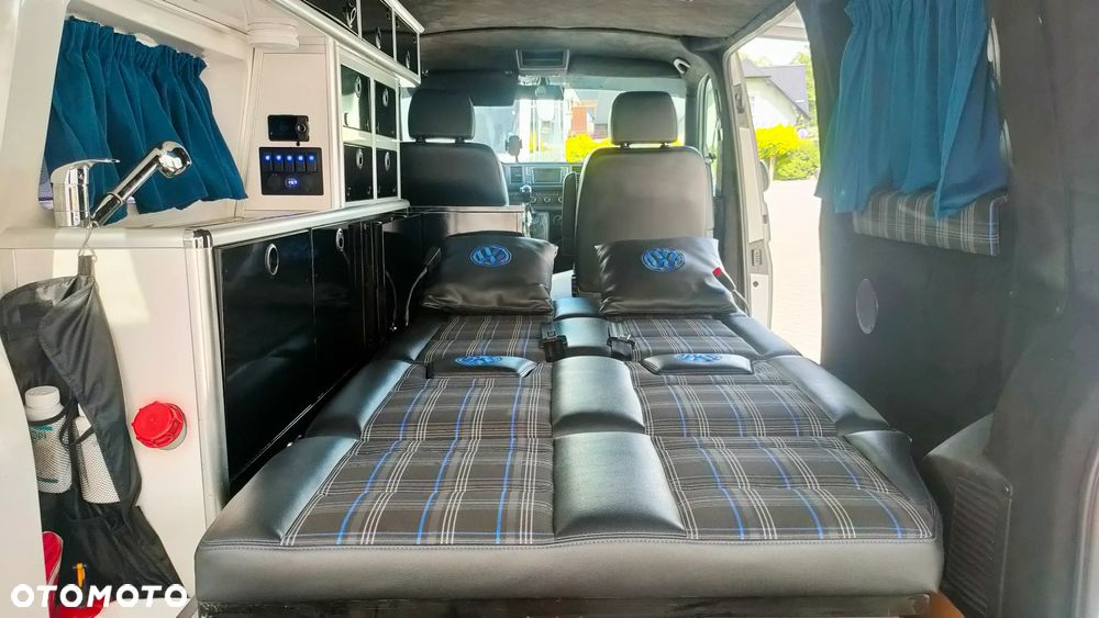 Volkswagen Transporter - 12