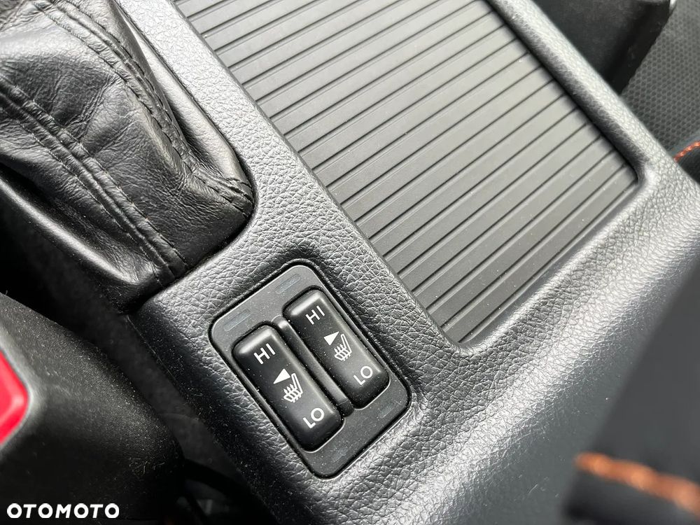 Subaru XV 2.0 i Exclusive Lineartronic - 16