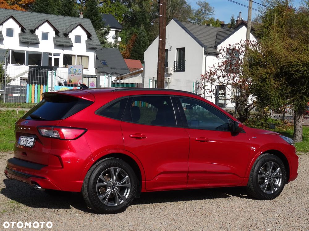 Ford Kuga 1.5 EcoBoost ST-LINE - 11