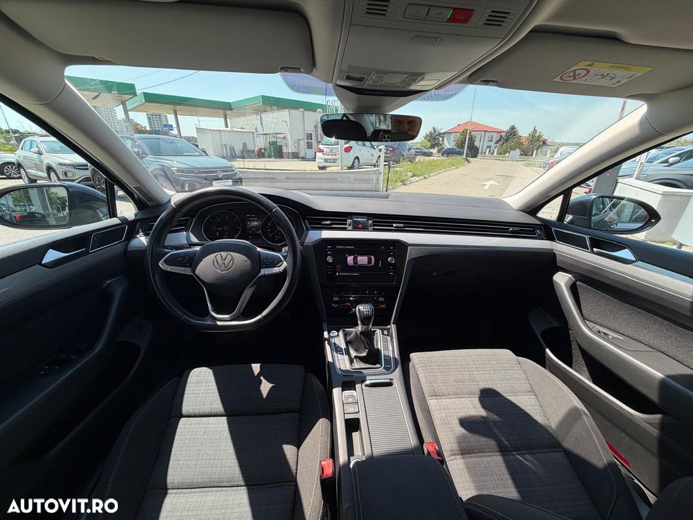 Volkswagen Passat - 6