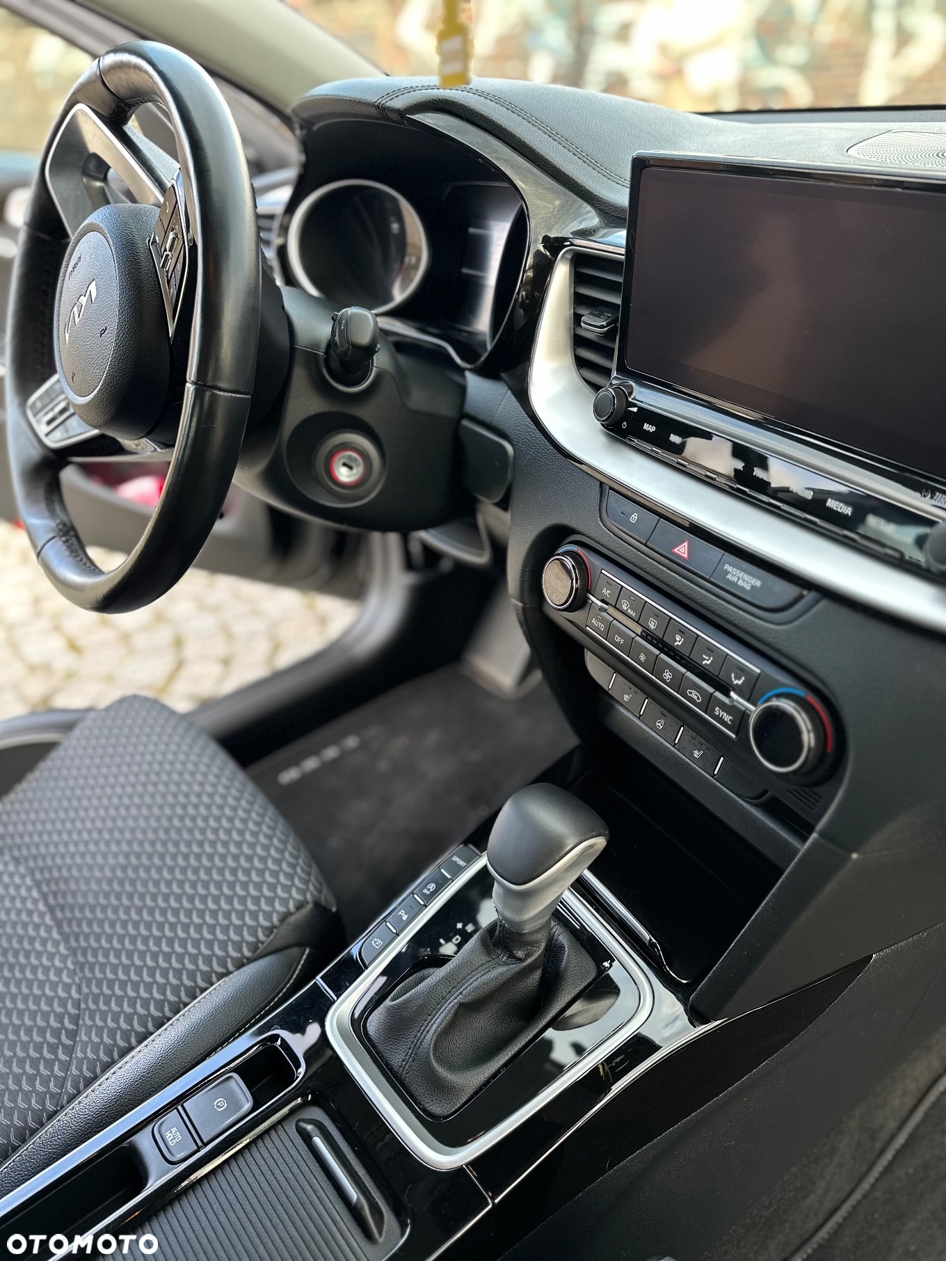 Kia XCeed 1.5 T-GDI L Business Line DCT - 22