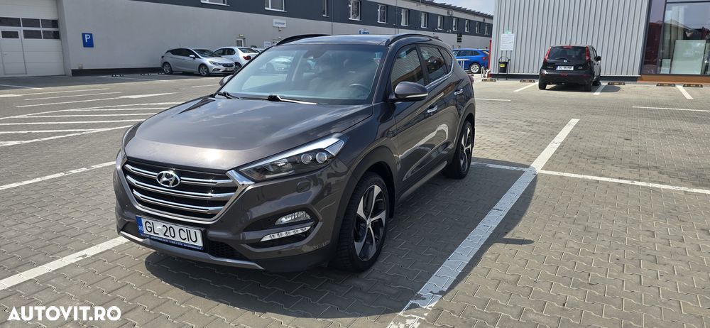 HYUNDAI Tucson