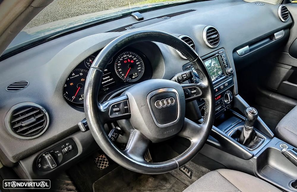 Audi A3 1.2 TFSI S line Sport Pack - 14