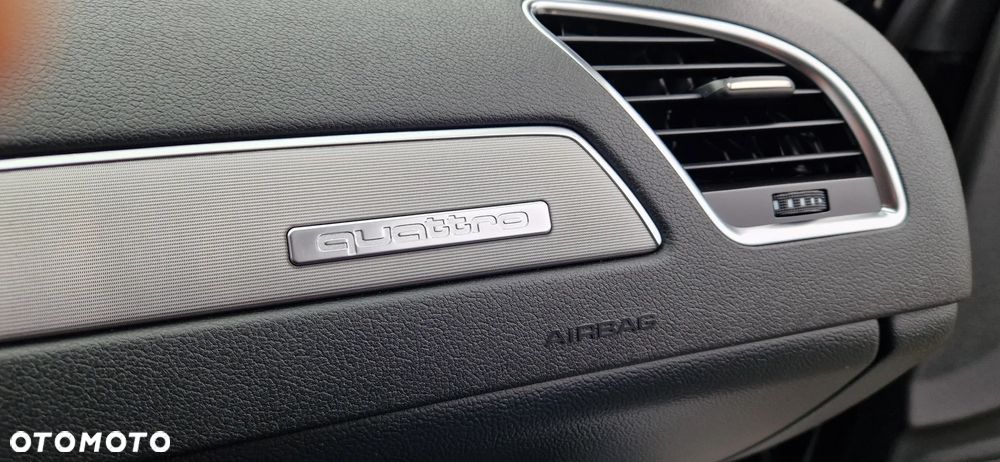 Audi S4 Avant S tronic - 28