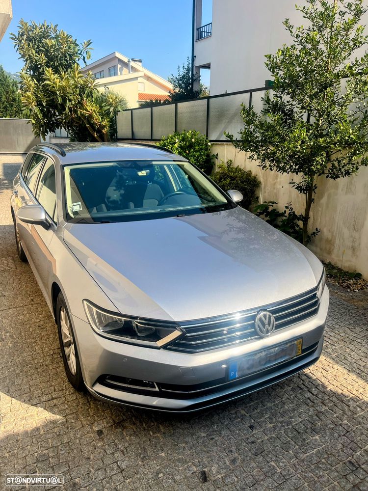 VW Passat Variant 1.6 TDI Confortline - 1
