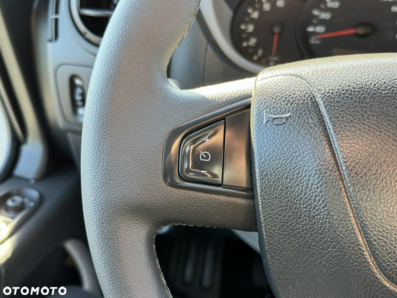 Renault Master - 32