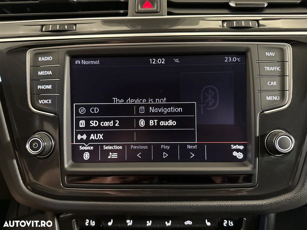 Volkswagen Tiguan - 21