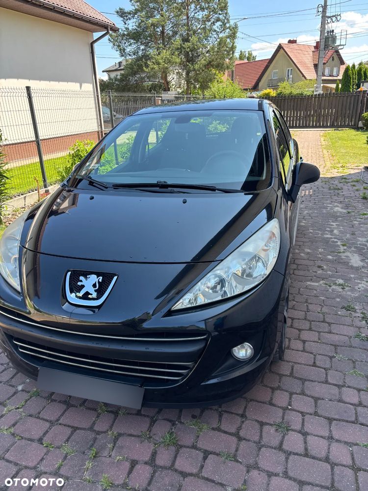 Peugeot 207 1.6 HDi 16V Trendy - 1