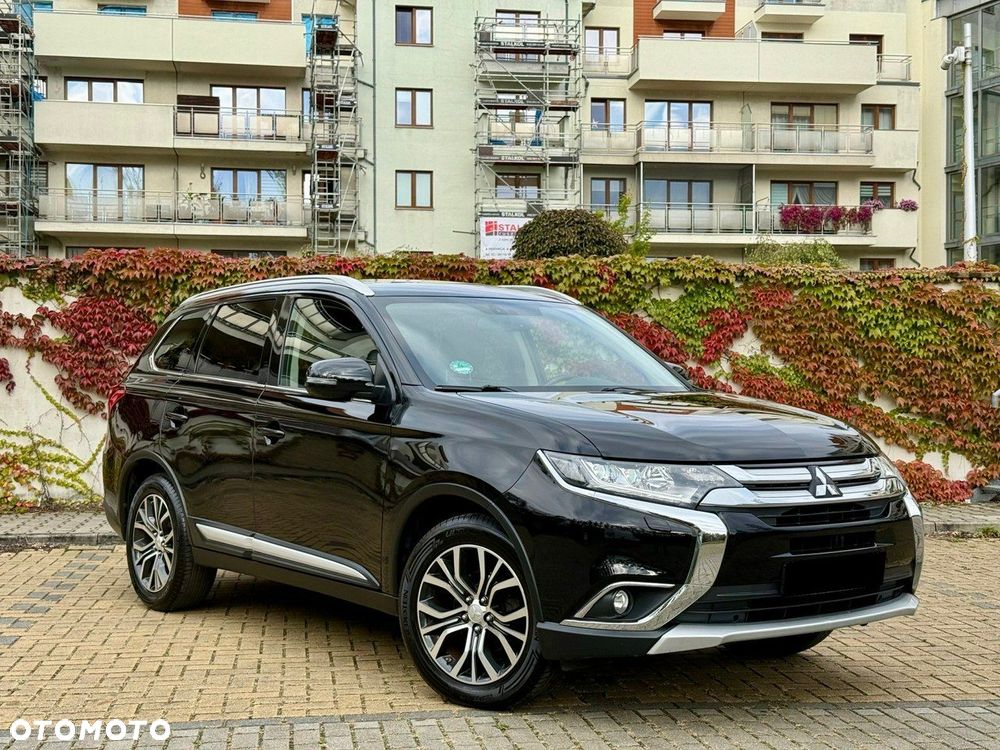 Mitsubishi Outlander - 4