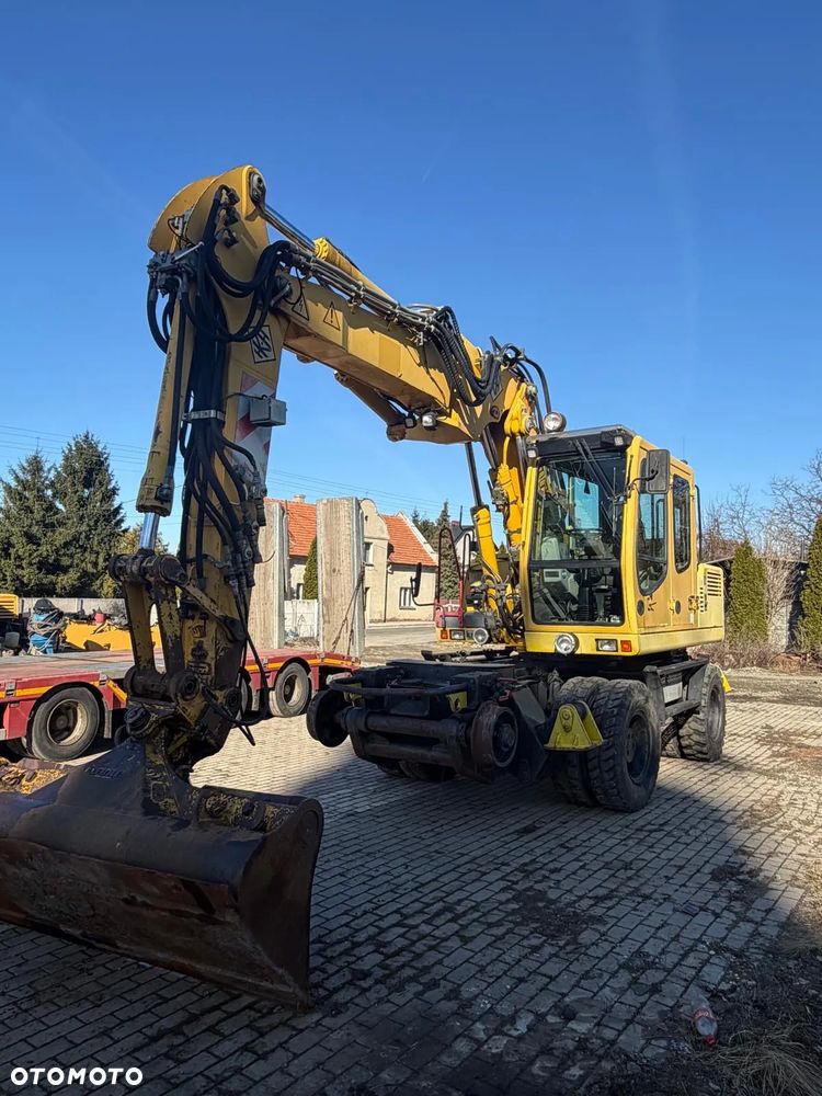 Liebherr A 900 C ZW - 1