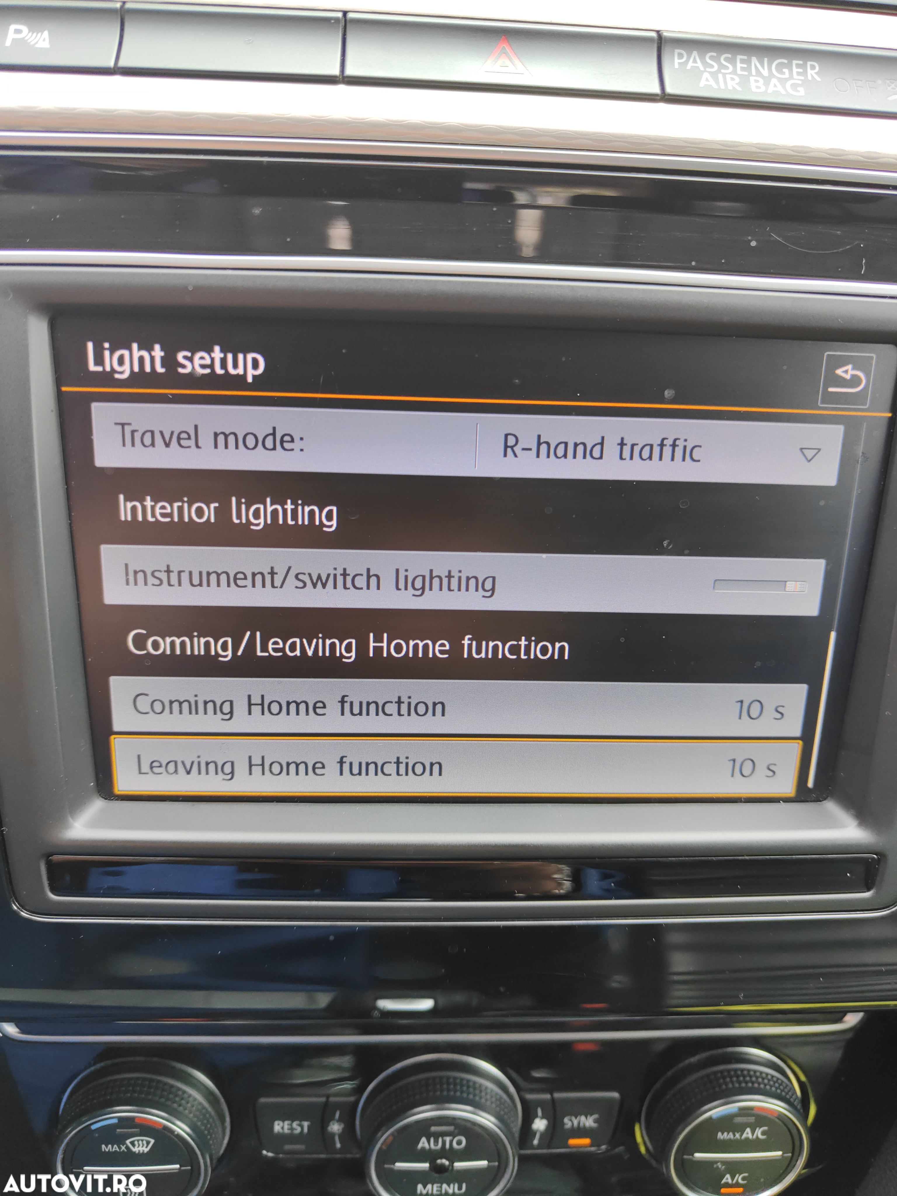 Volkswagen Passat Variant 2.0 TDI DSG Comfortline - 18