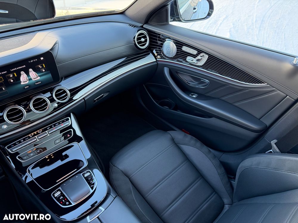 Mercedes-Benz E 53 AMG 4Matic AMG Speedshift 9G-TCT - 23