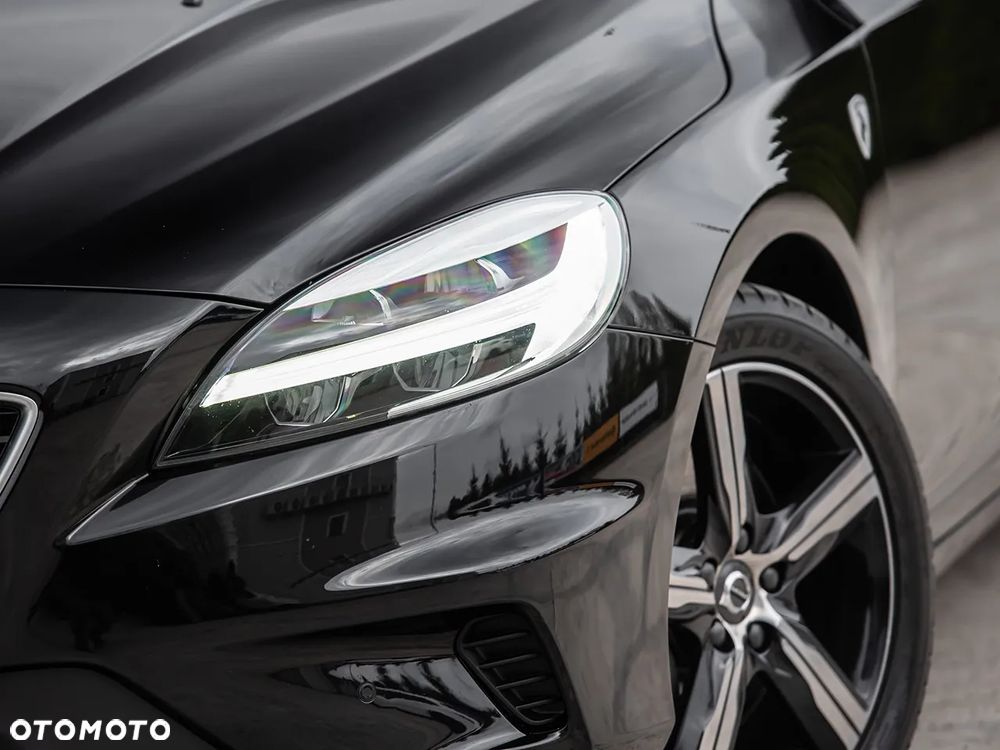 Volvo V40 D3 Geartronic RDesign - 8