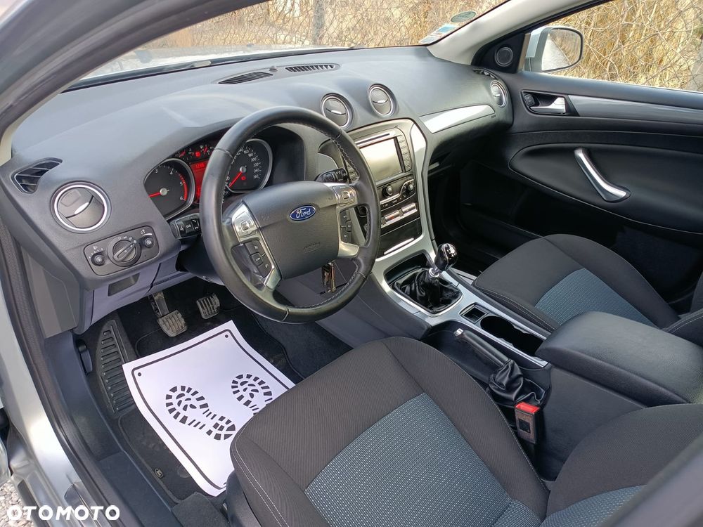 Ford Mondeo 2.0 TDCi Business Edition - 17