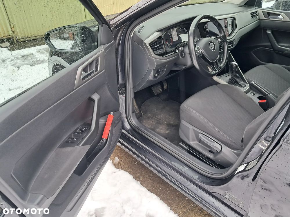 Volkswagen Polo 1.6 TDI SCR DSG Comfortline - 16