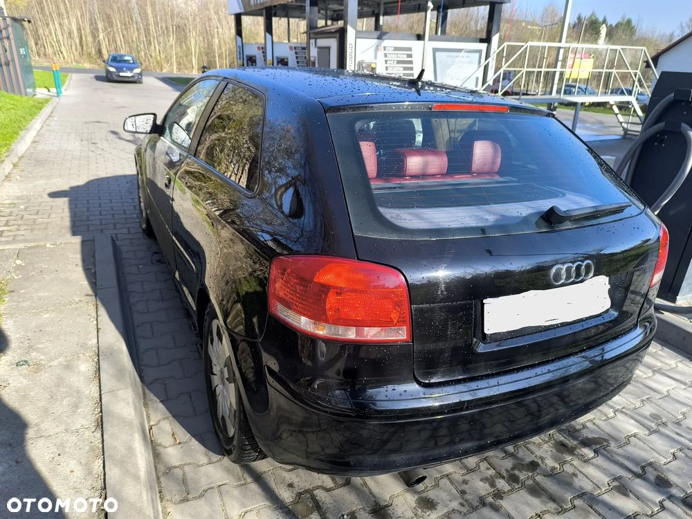Audi A3 3-drzwiowe 1.6 Ambiente - 3