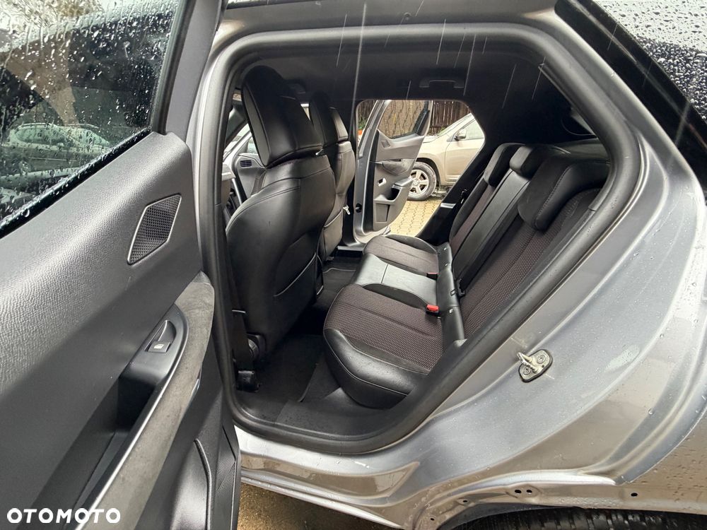 Citroën DS3 Crossback BlueHDi 110 PERFORMANCE LINE - 12