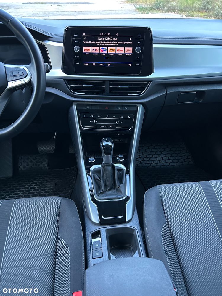 Volkswagen T-Roc 1.5 TSI Life Plus DSG - 17