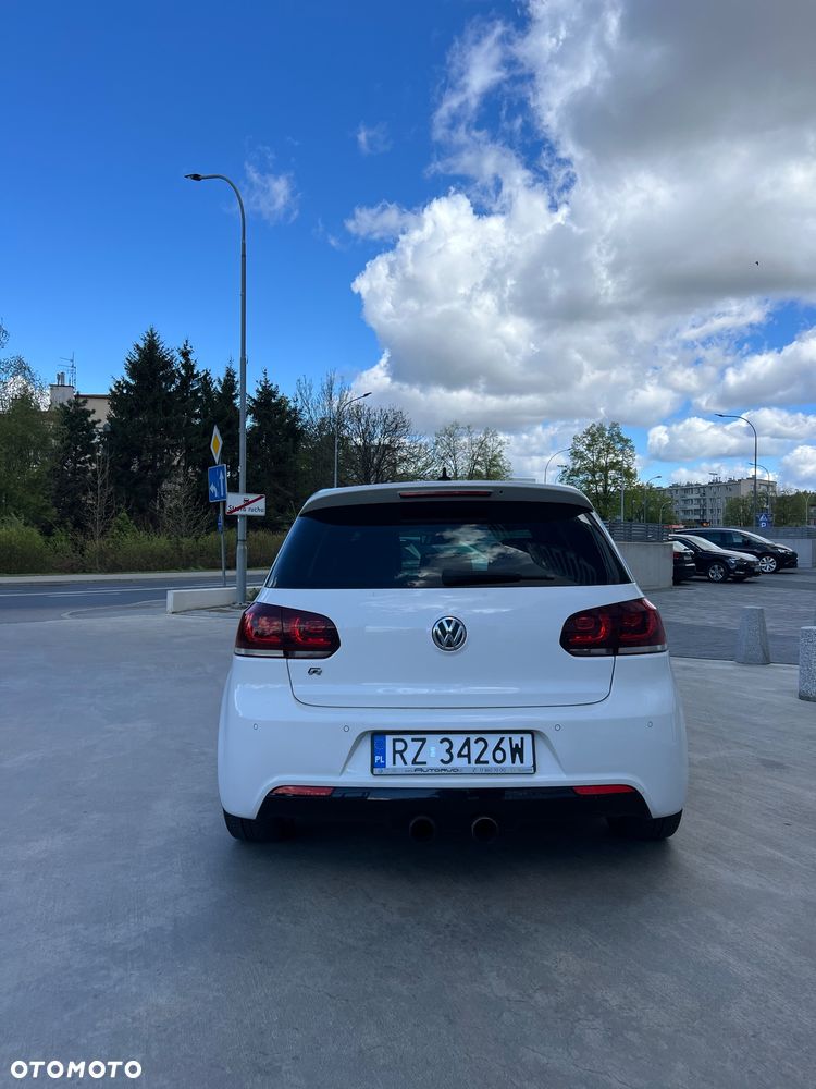 Volkswagen Golf 2.0 R DSG - 5